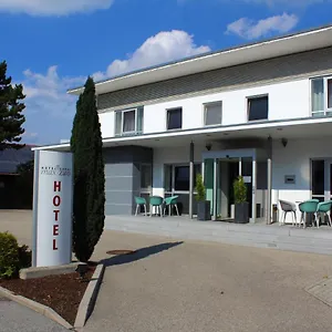 Hotel Garni Max Zwo, Dingolfing